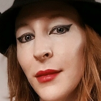 Hellvetika Desnuda