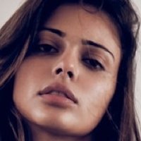 Isabelle Cutrim Desnuda