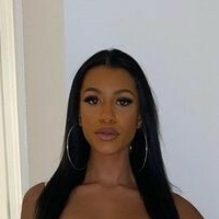 Izzy Fairthorne Desnuda