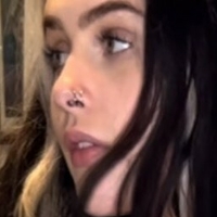 Izzy Siim Desnuda