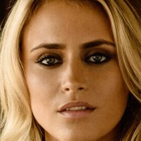 Janni Olsson Deler Desnuda