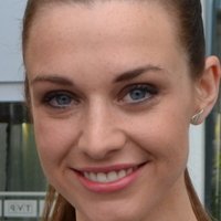 Julia Kaminska Desnuda