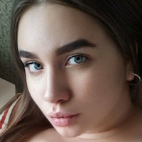 Julia Missi Desnuda