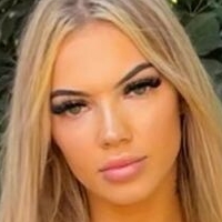 Kaity Carlon Desnuda