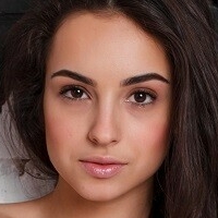 Karina Boone Desnuda