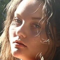 Katy Hedges Desnuda