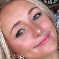 Kellyn McMullan Desnuda