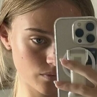 Kyla Dodds Desnuda