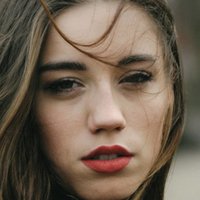 Laura Kokinova Desnuda