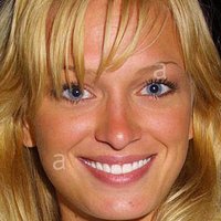 Laurie Fetter Desnuda