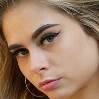 Layla Lennox Desnuda
