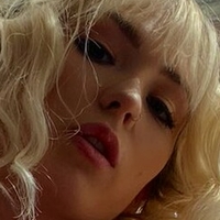 Lilly Bell Desnuda