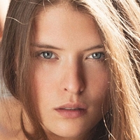 Lina Ulrich Desnuda