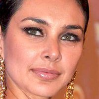 Lisa Ray Desnuda