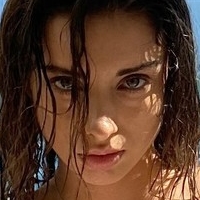 Liza Kovalenko Desnuda
