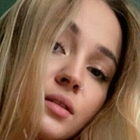 Lizzziiieee Desnuda