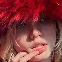 Lola Clark Desnuda