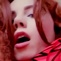 Ludella Hahn Desnuda
