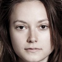Lydia Wilson Desnuda