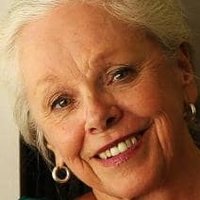 Lynette Curran Desnuda