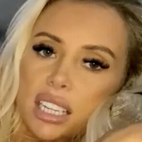 Maiisiebeth Desnuda