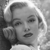 Marilyn Wesley Desnuda