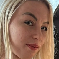 Mila Delvina Desnuda