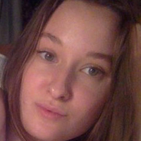Milaislit Desnuda