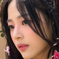 Minji (NewJeans) Desnuda