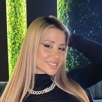 Miravi Desnuda