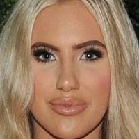 Mollie Salmon Desnuda