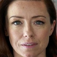 Molly Parker Desnuda