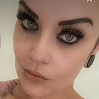 Msgunn Desnuda