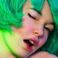 Murrningglow Desnuda