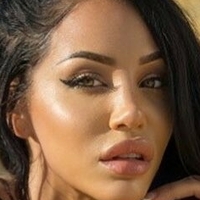 Natasha Noelle Desnuda