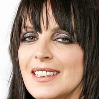 Nena Desnuda