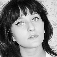 Nina Ljeti Desnuda