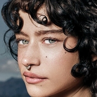 Odessa A’zion Desnuda