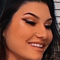 Ogbecky Desnuda