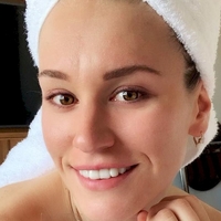 Paulina Fialkova Desnuda