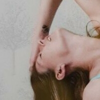 RayRay Desnuda