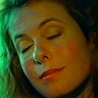 Rebecca Pauly Desnuda
