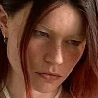 Rhian Teasedale Desnuda