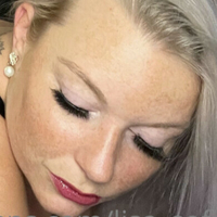 Rose-Isabelle Desnuda