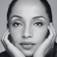 Sade Desnuda
