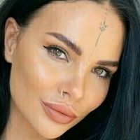 sarahakiss Desnuda
