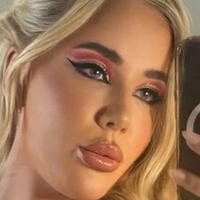 Savannah Bond Desnuda