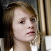 Sophie Rogall Desnuda