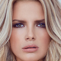 Stephanie Branton Desnuda