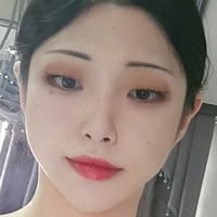 suyeoniiii_ Desnuda